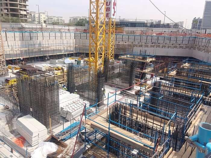 Diamondz - Construction