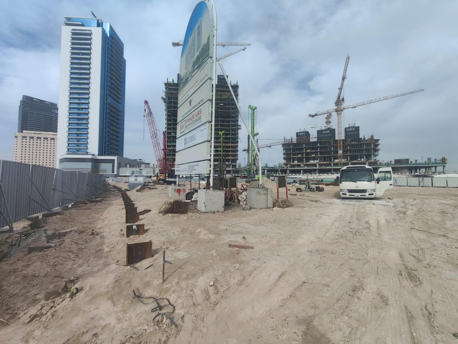 Aqua Flora - Construction