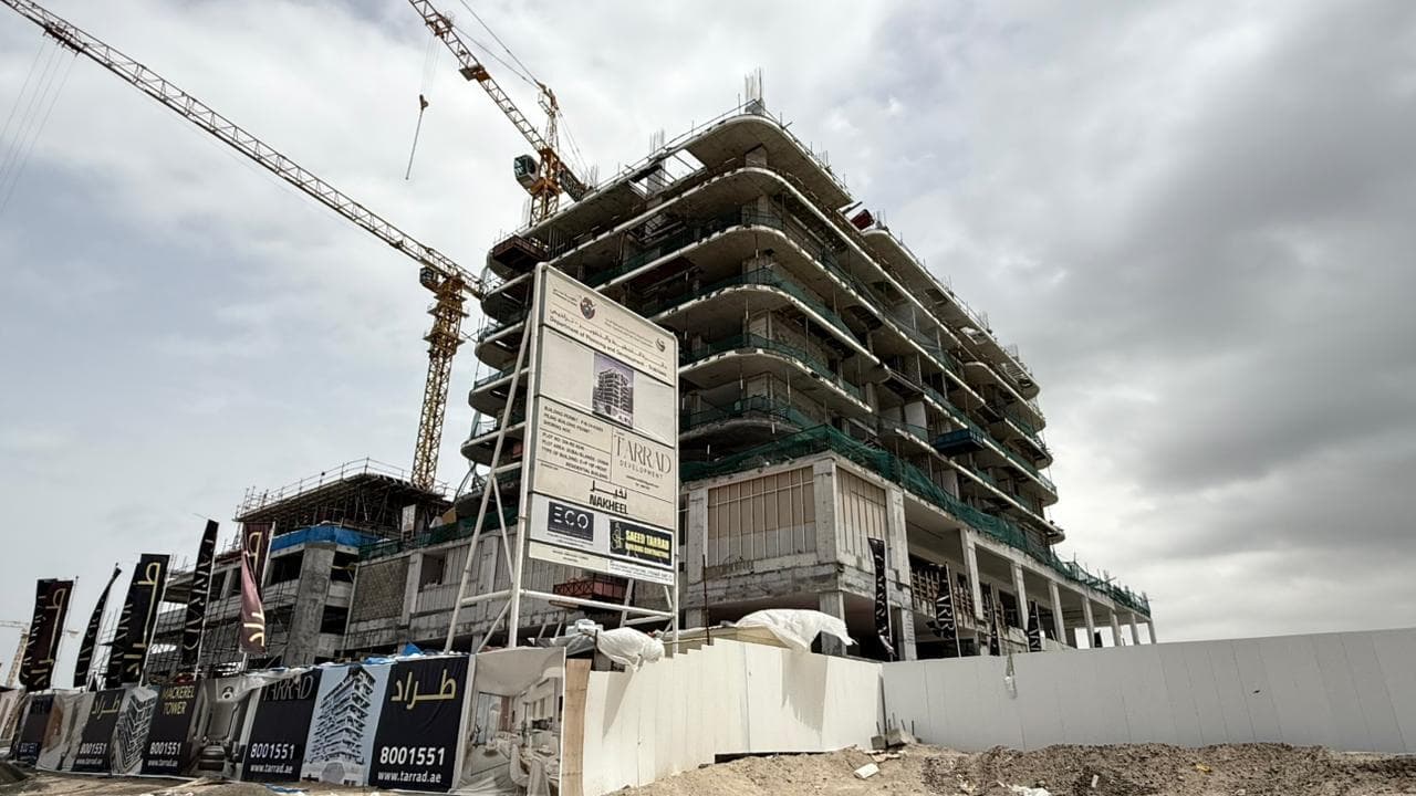 Mackerel Tower - Construction