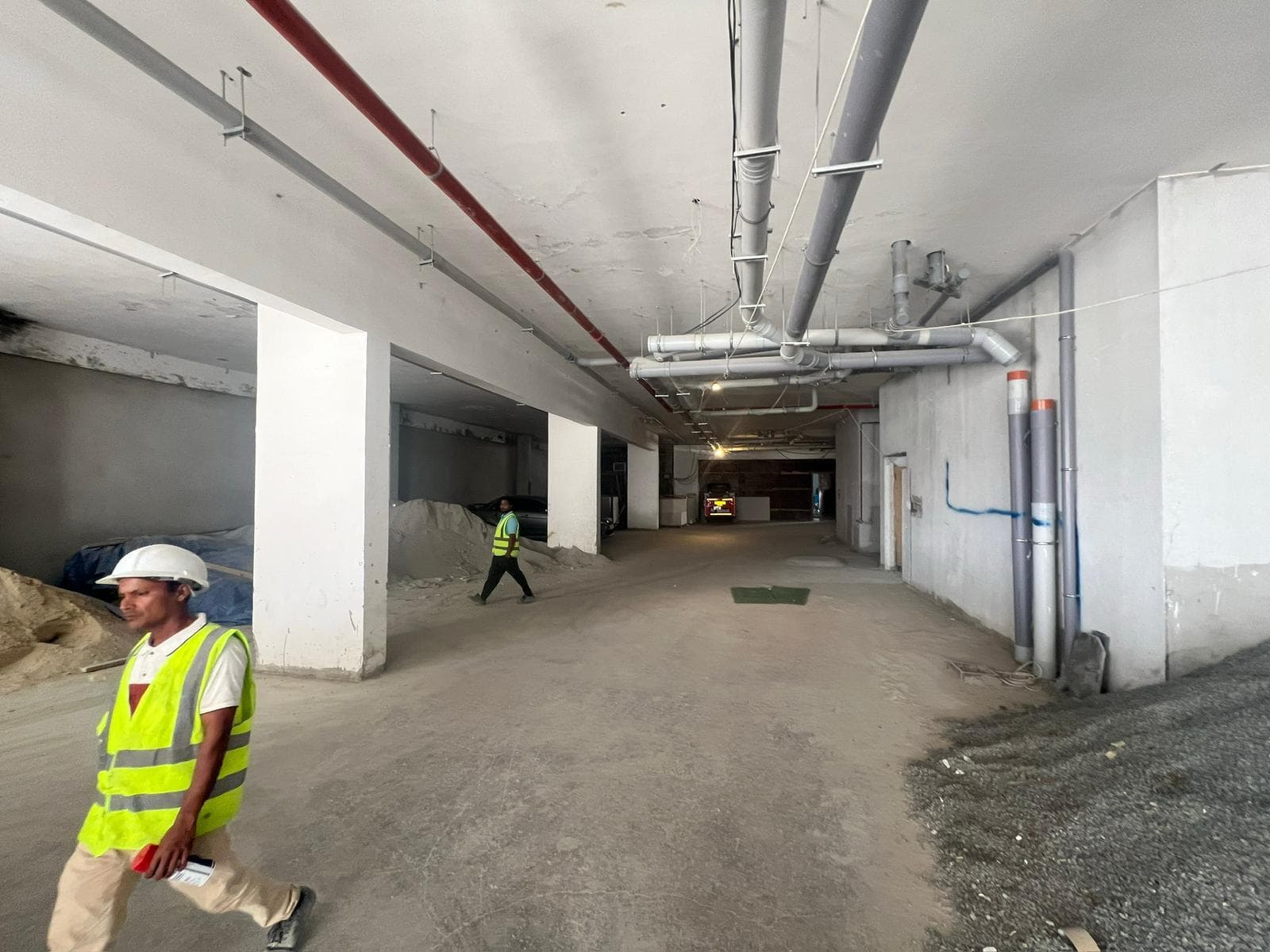 Lateral One - Construction