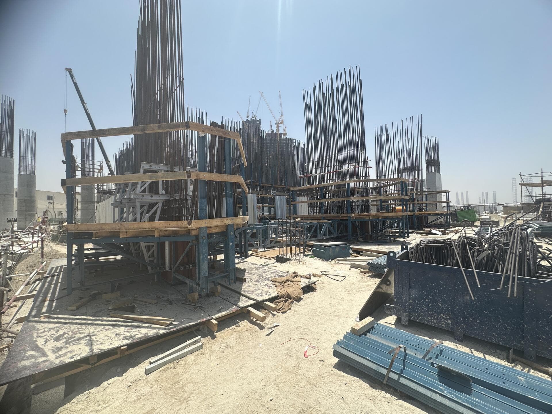 Sensia - Construction