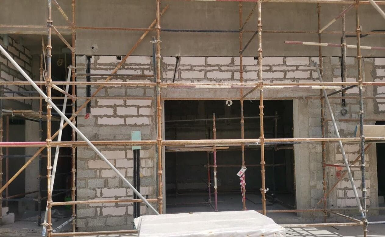 Azizi Venice (1-11) - Construction