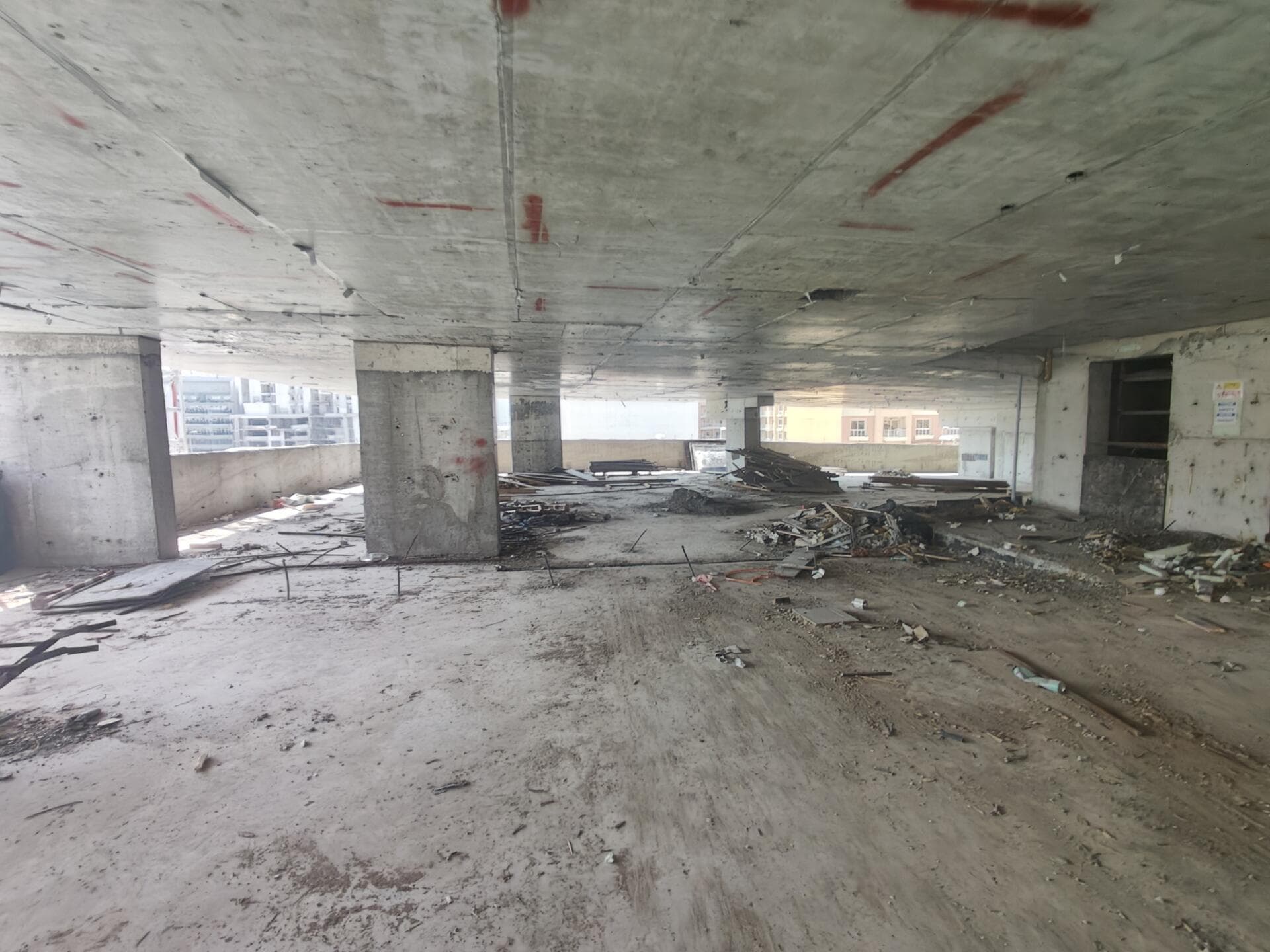 Lucky Oasis Residence - Construction