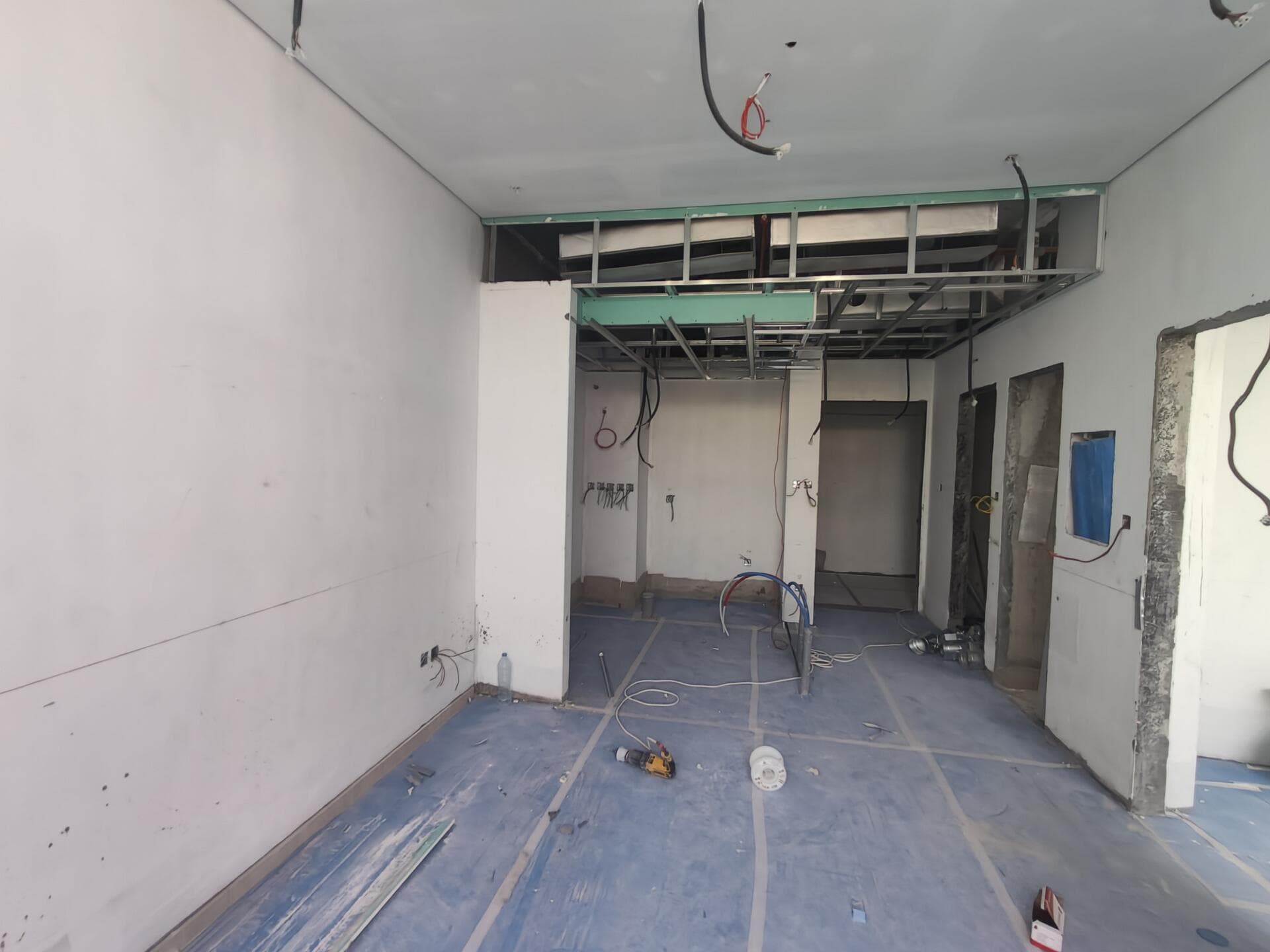 One Beverly - Construction