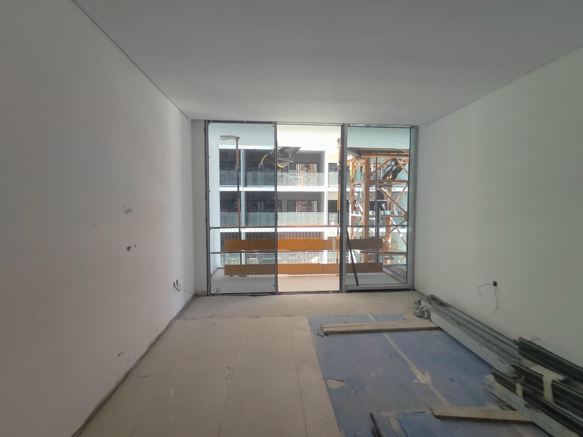 Binghatti Starlight - Construction