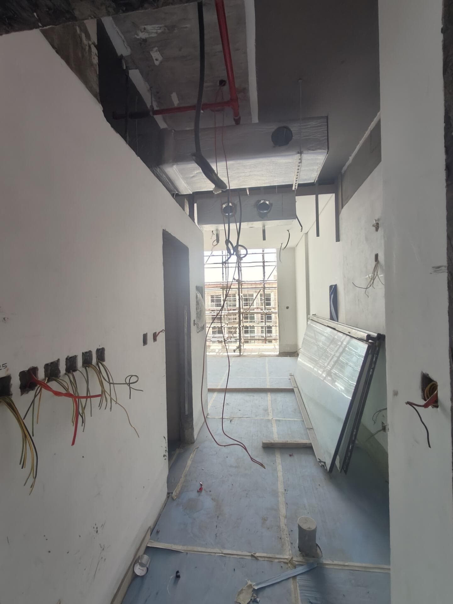 One Beverly - Construction