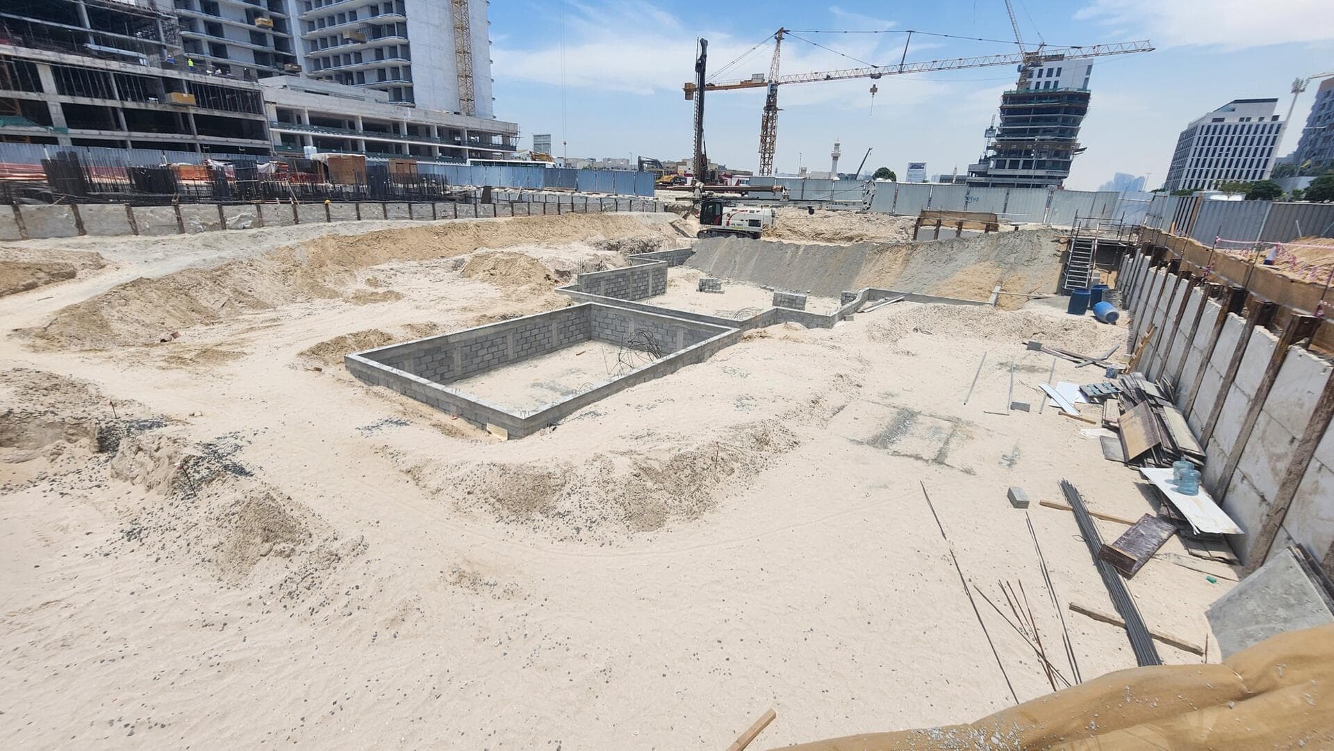 Chelsea Gardens - Construction