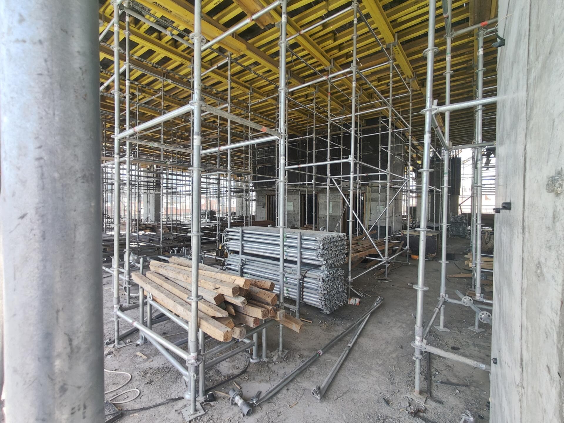 Lucky Oasis Residence - Construction