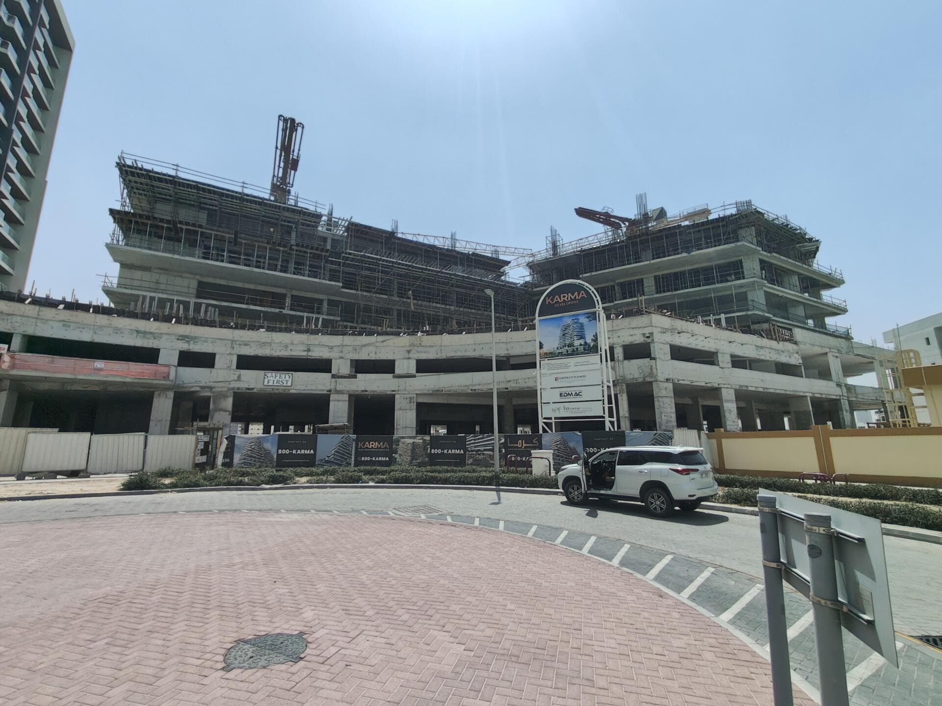 Trinity - Construction