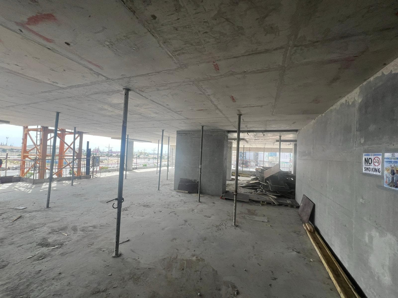 LIV Maritime - Construction