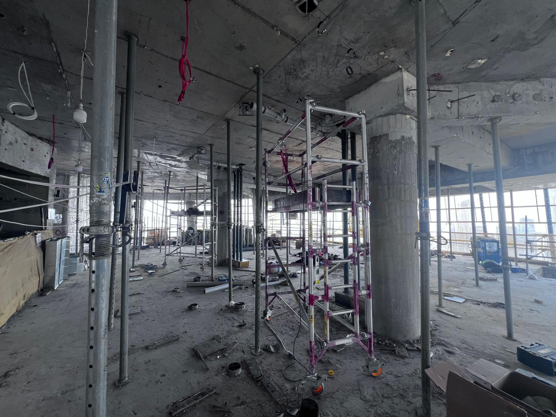 Mercedes Benz Places by Binghatti - Construction