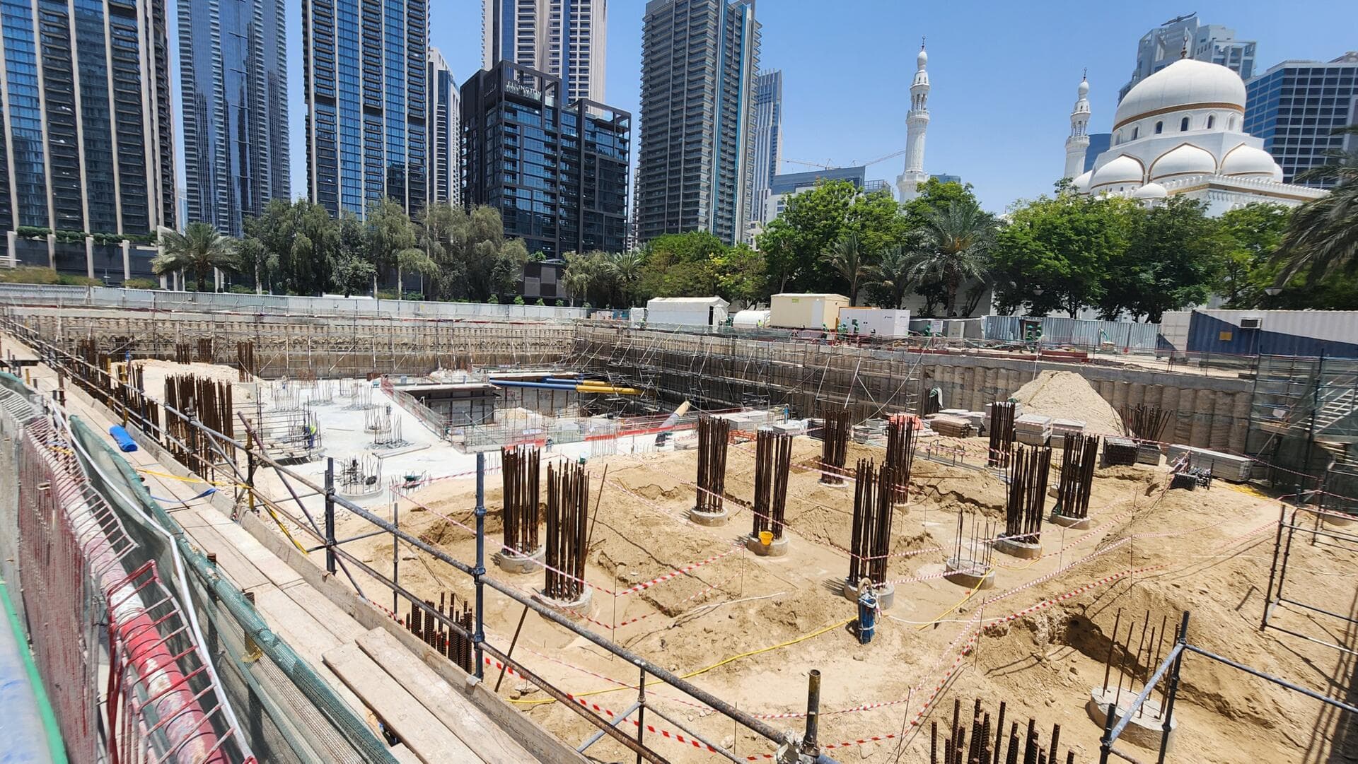 ELIRE Managed by LUX - Construction
