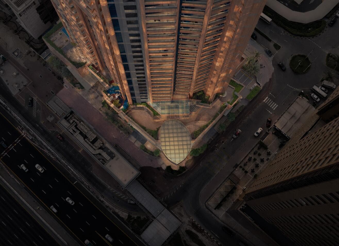 Dubai Jewel Tower - Photos