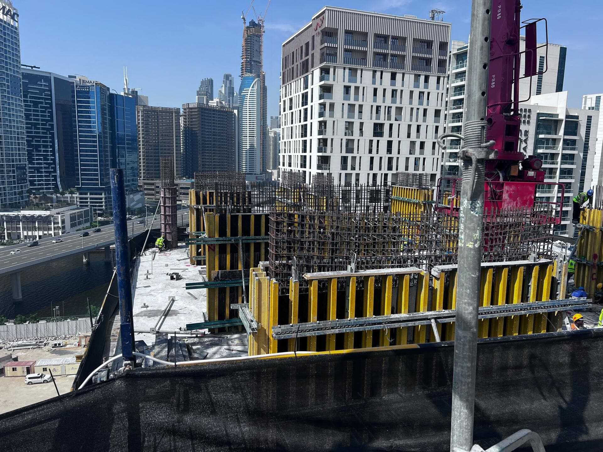 Binghatti Skyhall - Construction