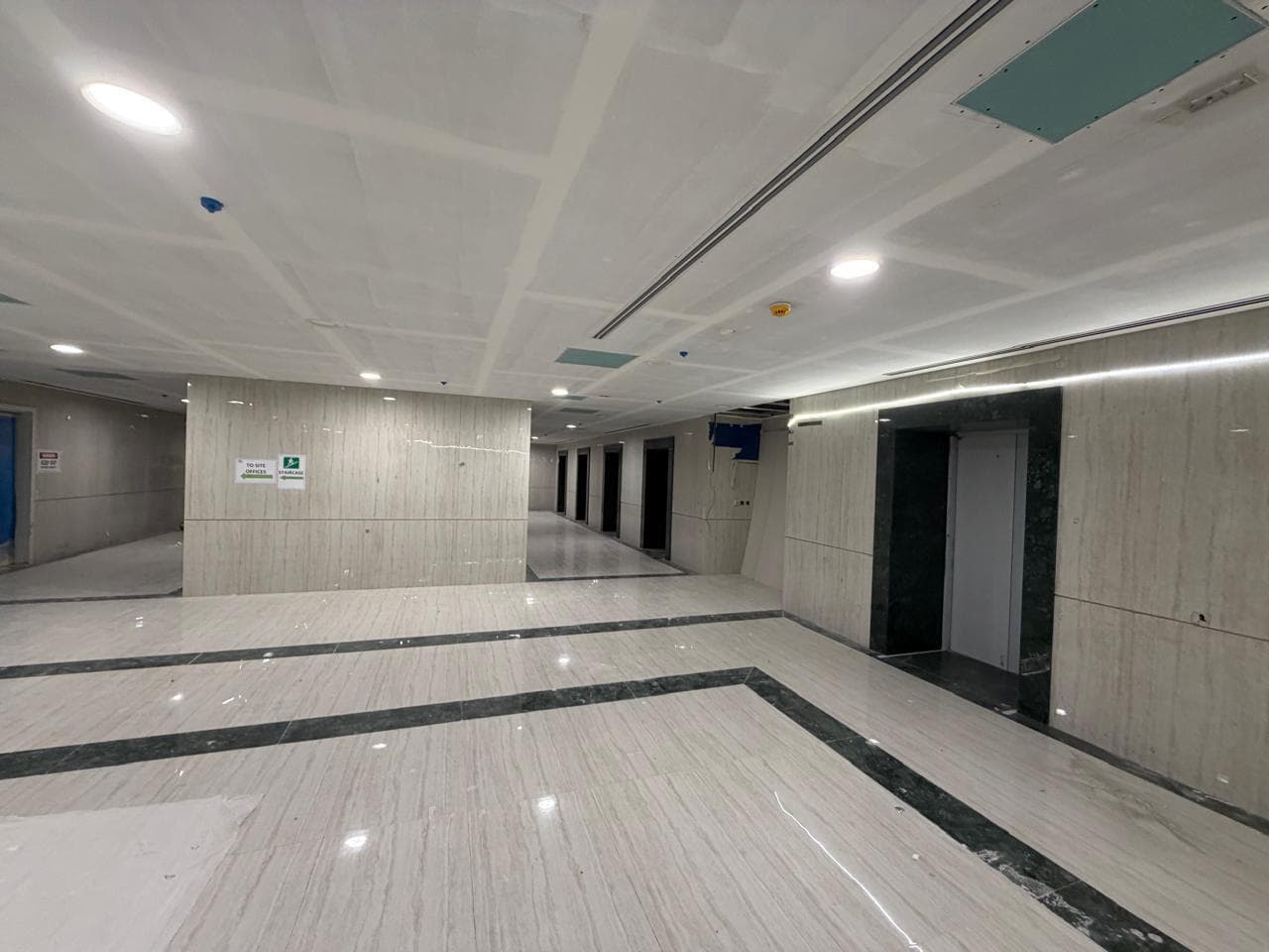 Al Habtoor Tower - Construction