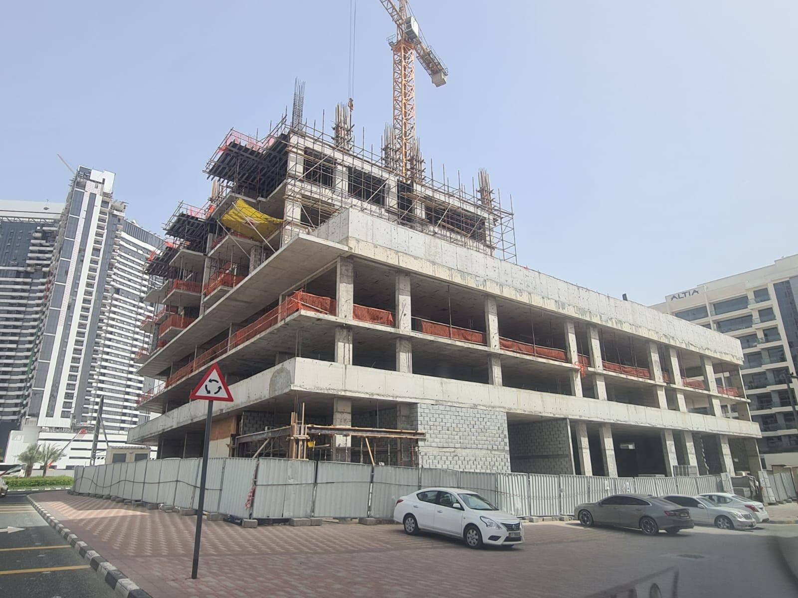 Aura Elite - Construction