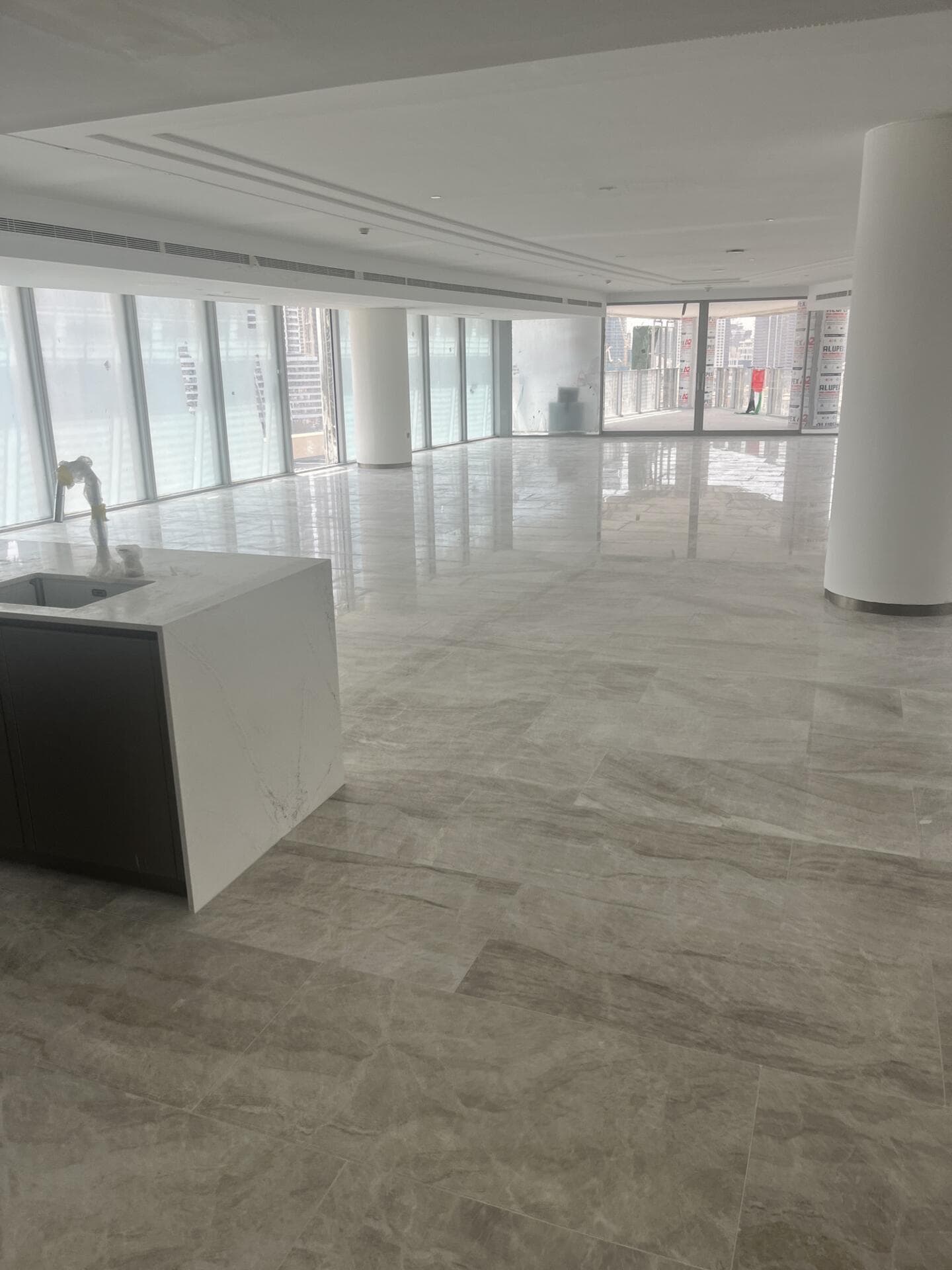 The Residence | Burj Khalifa - Construction