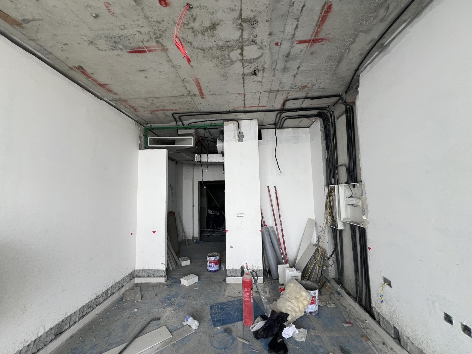 VAL by Kasco - Construction