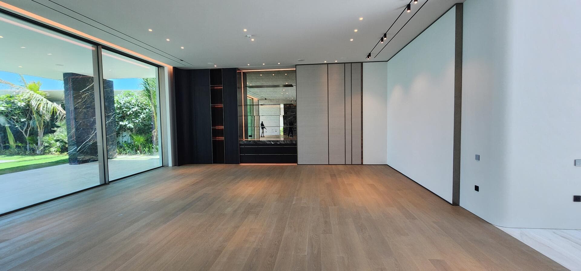 Eome Residences - Construction