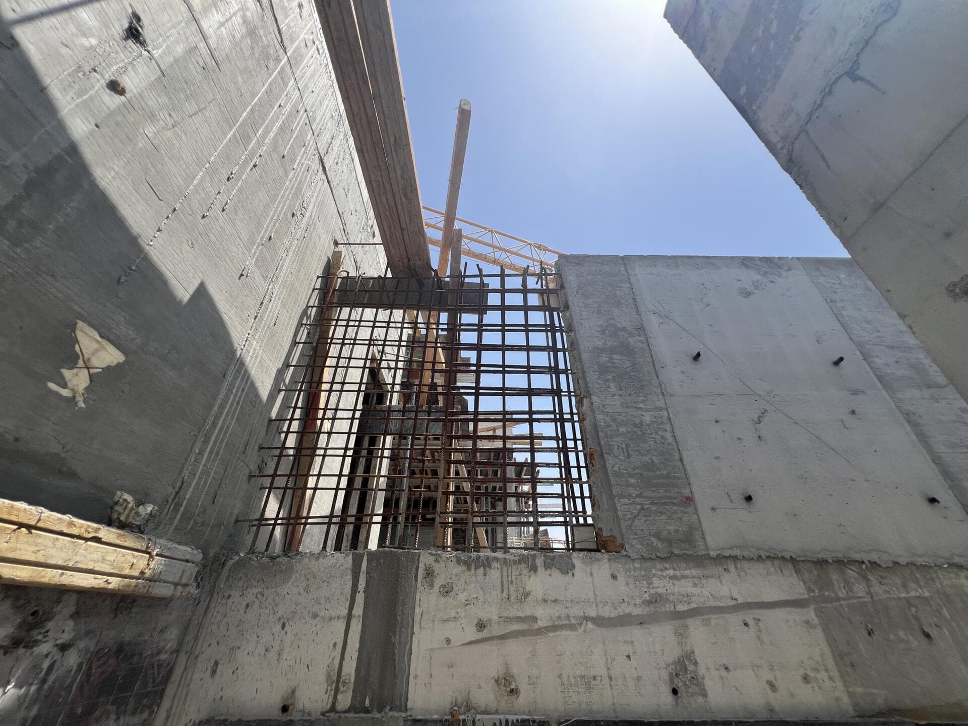 The Corner - Construction