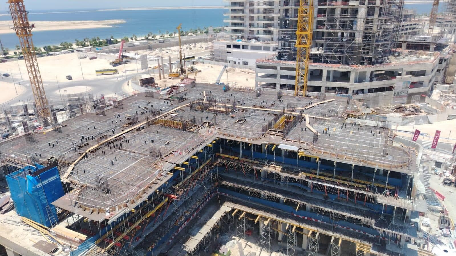 Beach Walk Grand 2 - Construction