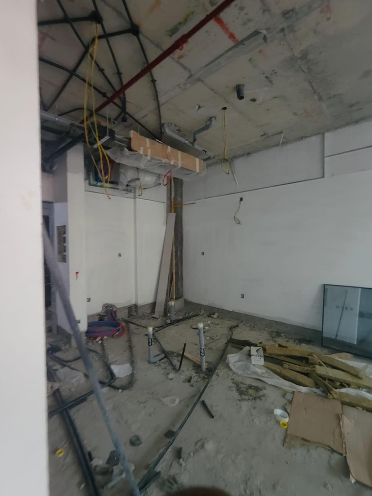 Vue By Crystal Bay - Construction
