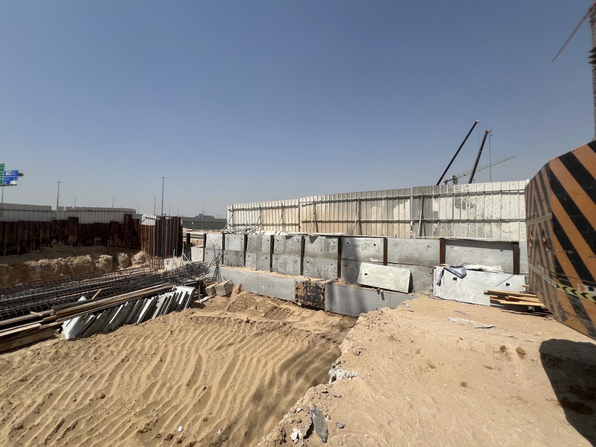 Reef 998 - Construction