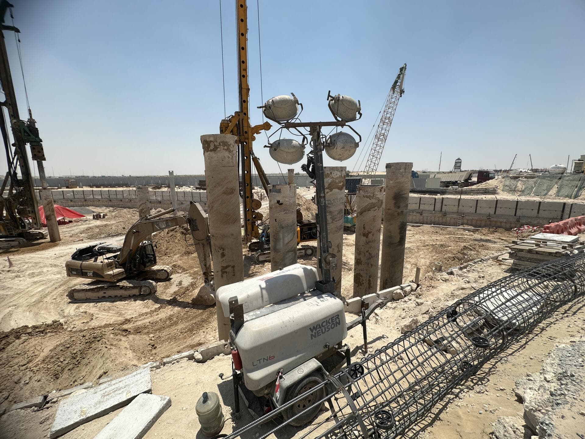 Altura 1 at WAADA - Construction