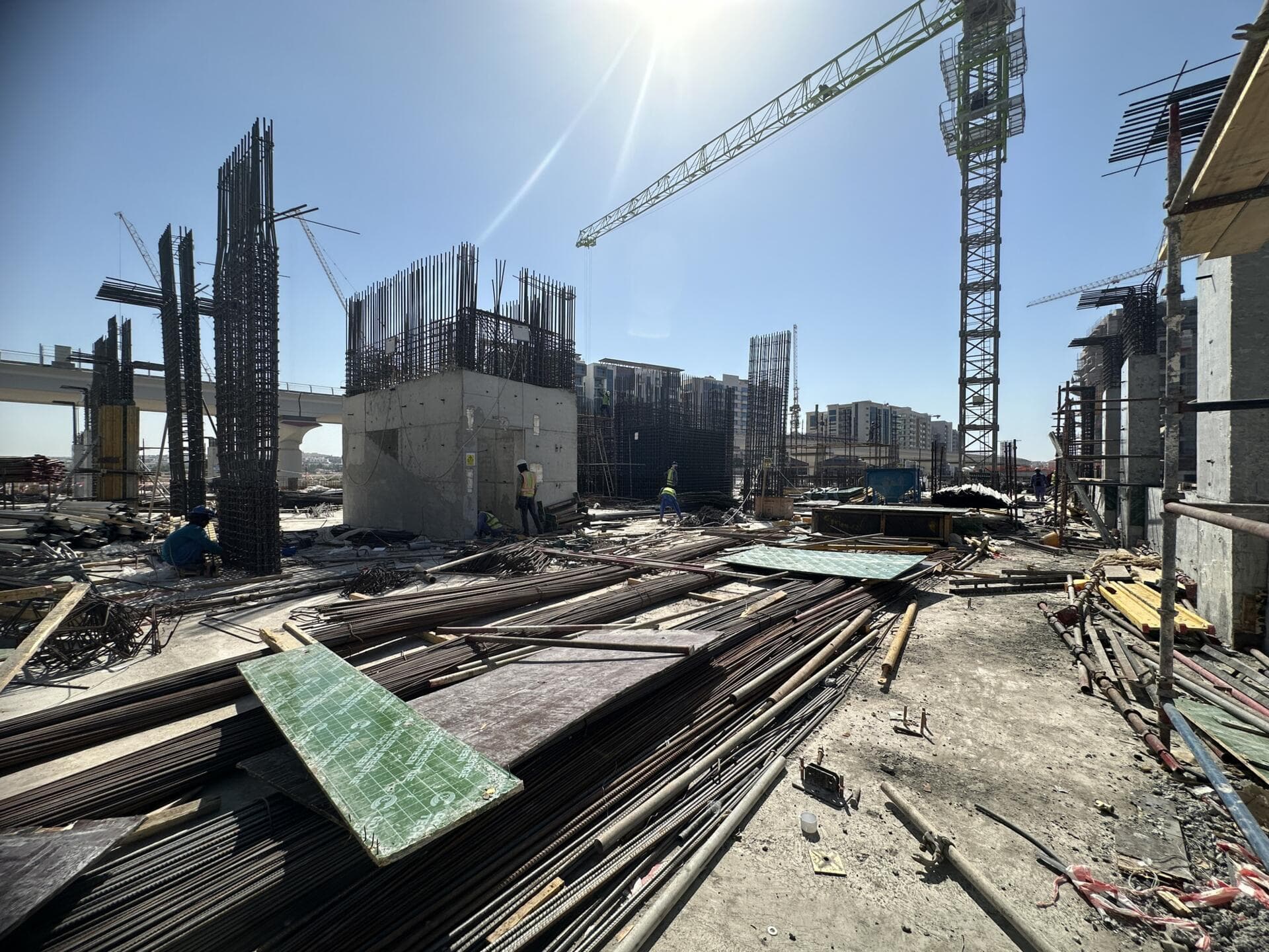 Samana California - Construction