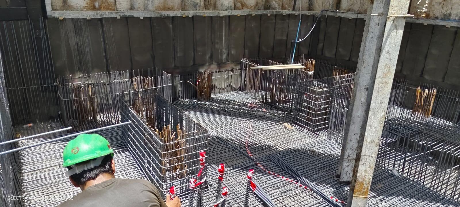 Electra - Construction