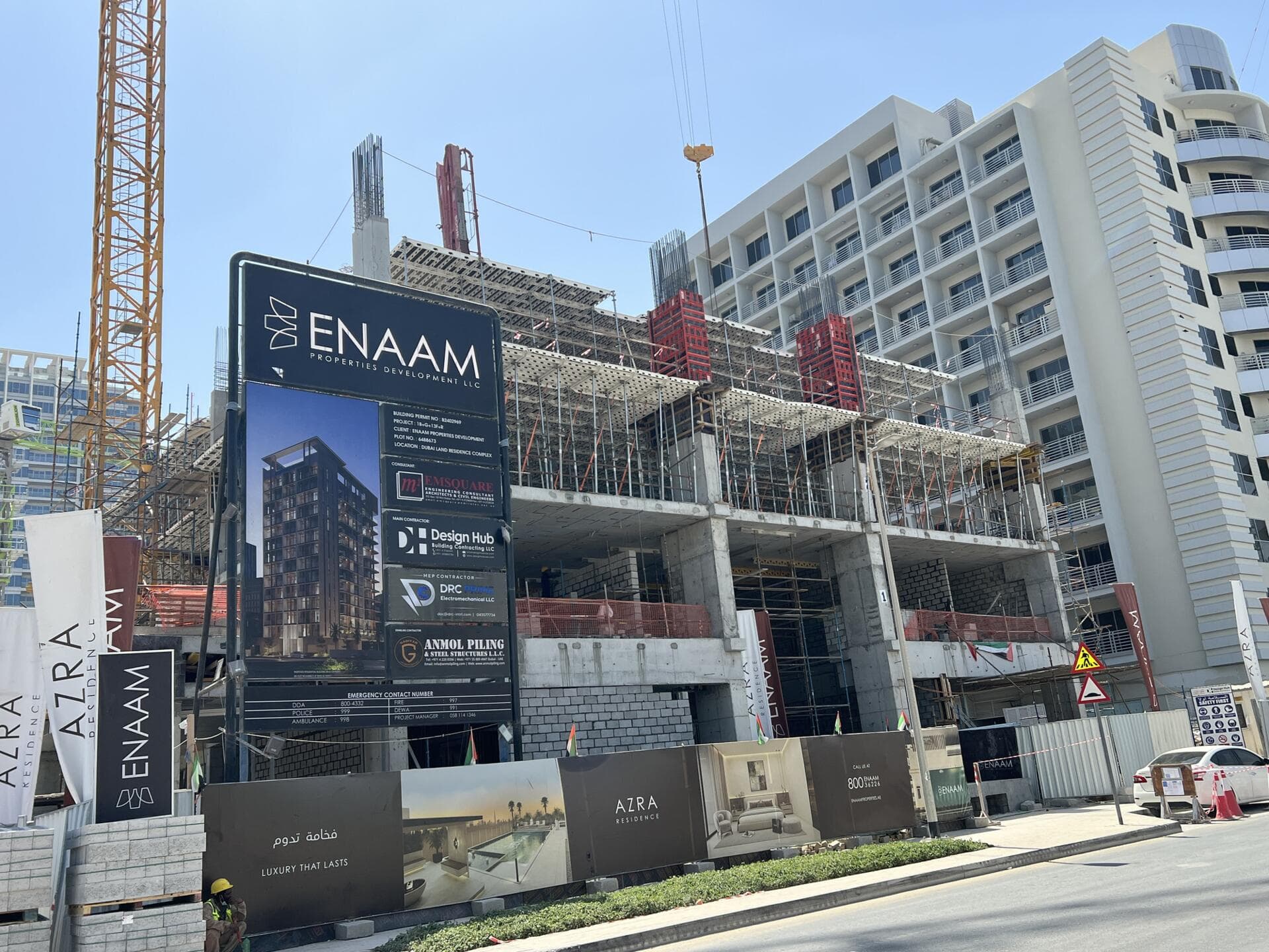 Azra Residence - Construction