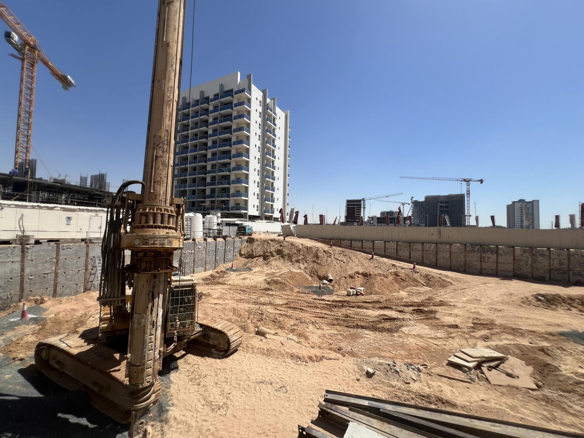Wadi Hills - Construction