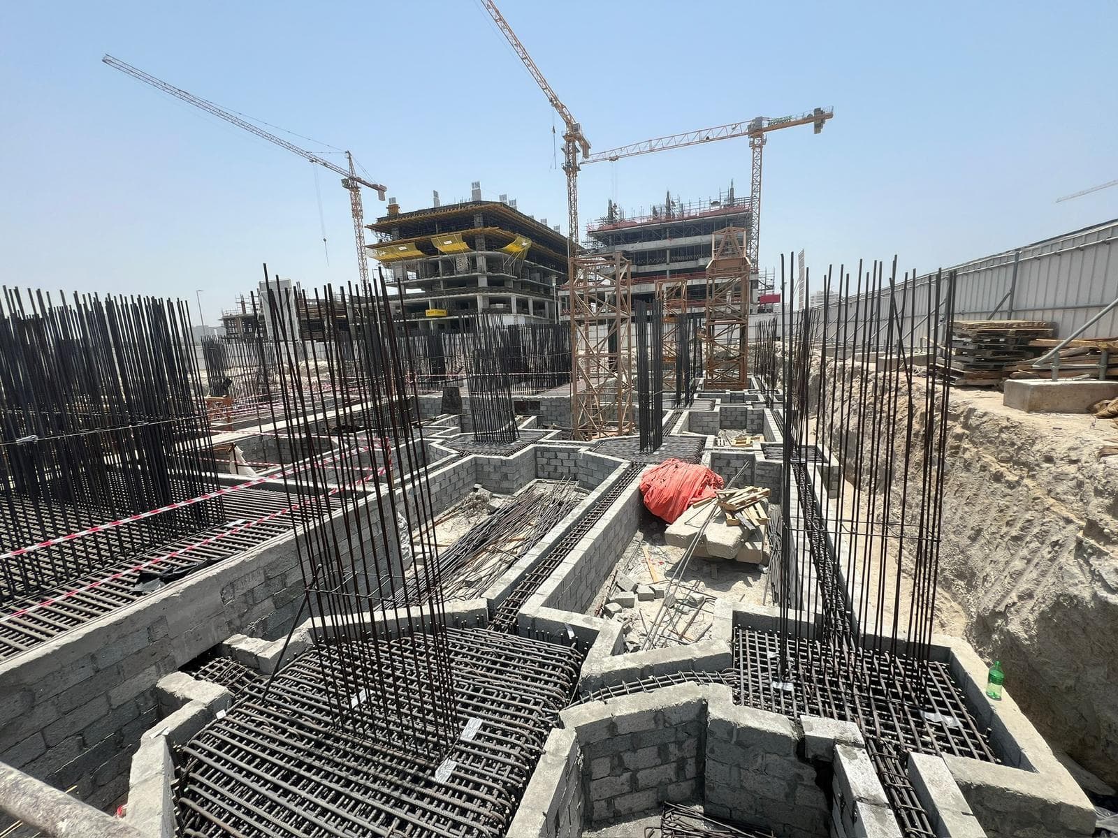 House of Well - Construction