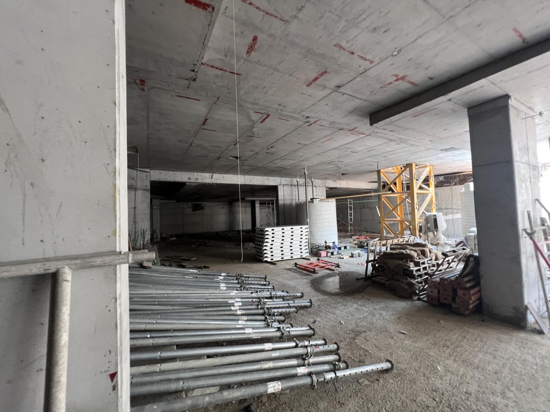 Azra Residence - Construction