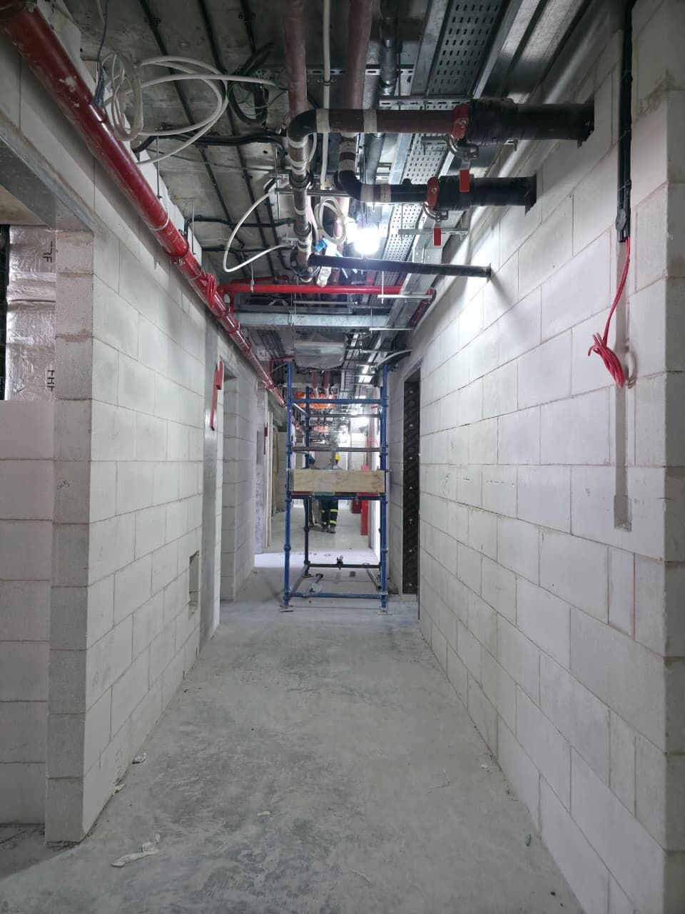 310 Riverside Crescent - Construction