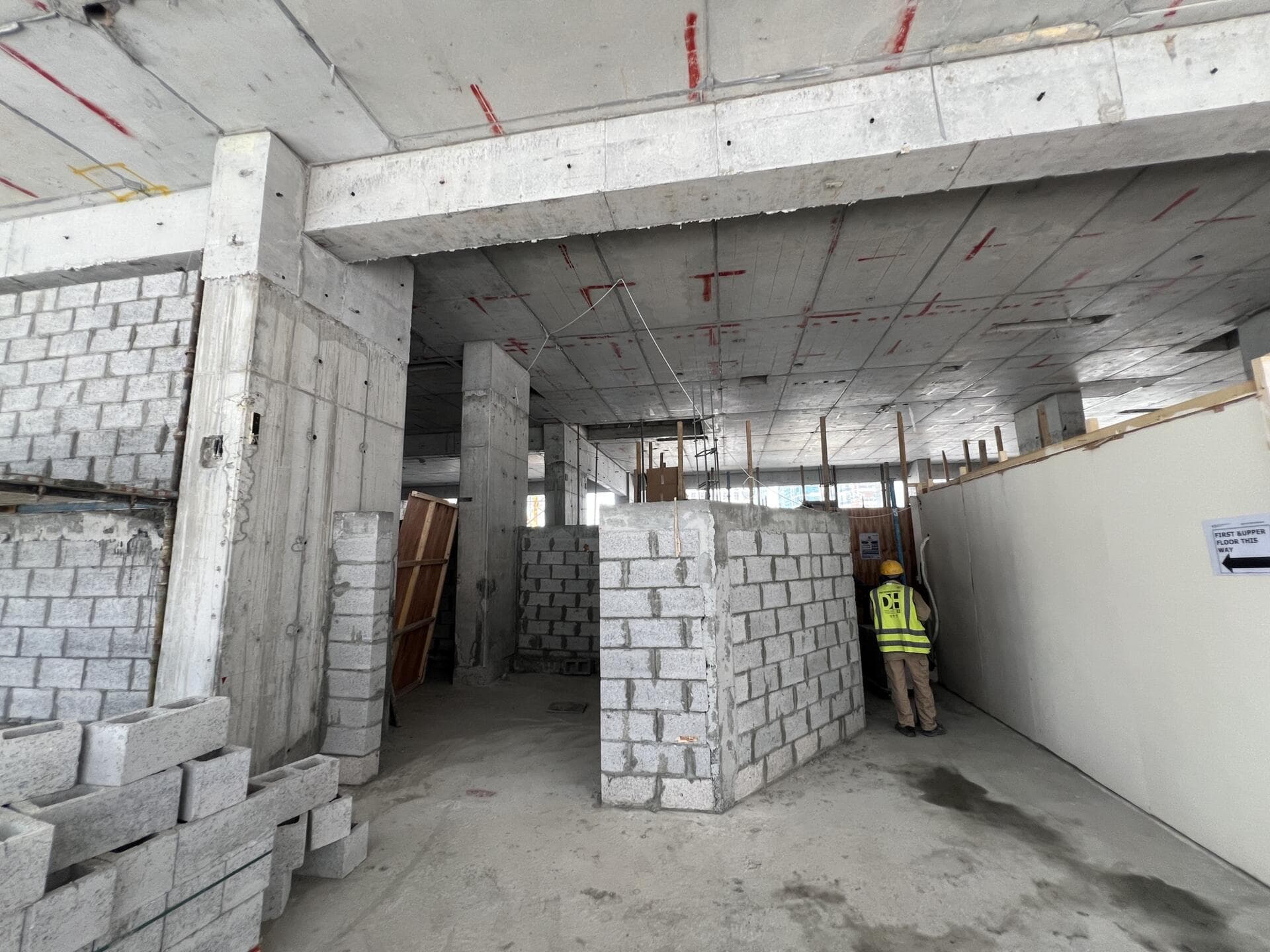 Azra Residence - Construction