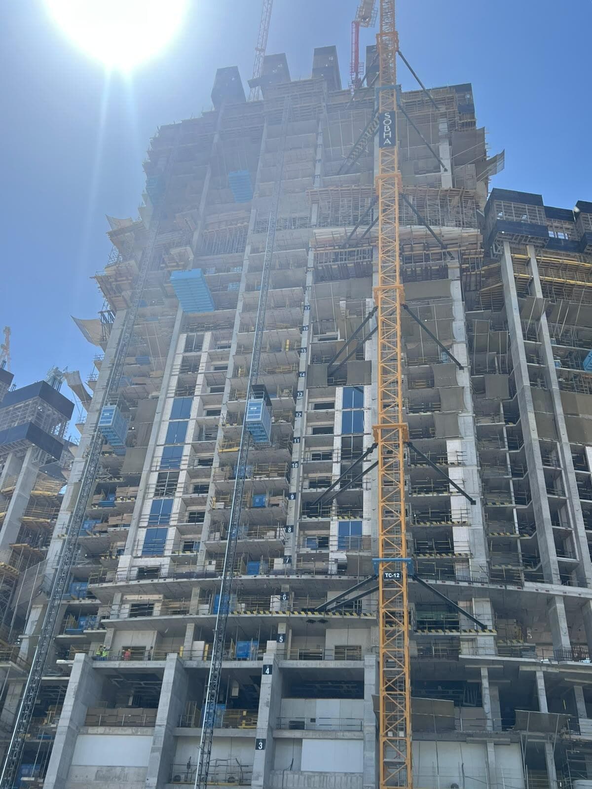 Skyscape Aura - Construction