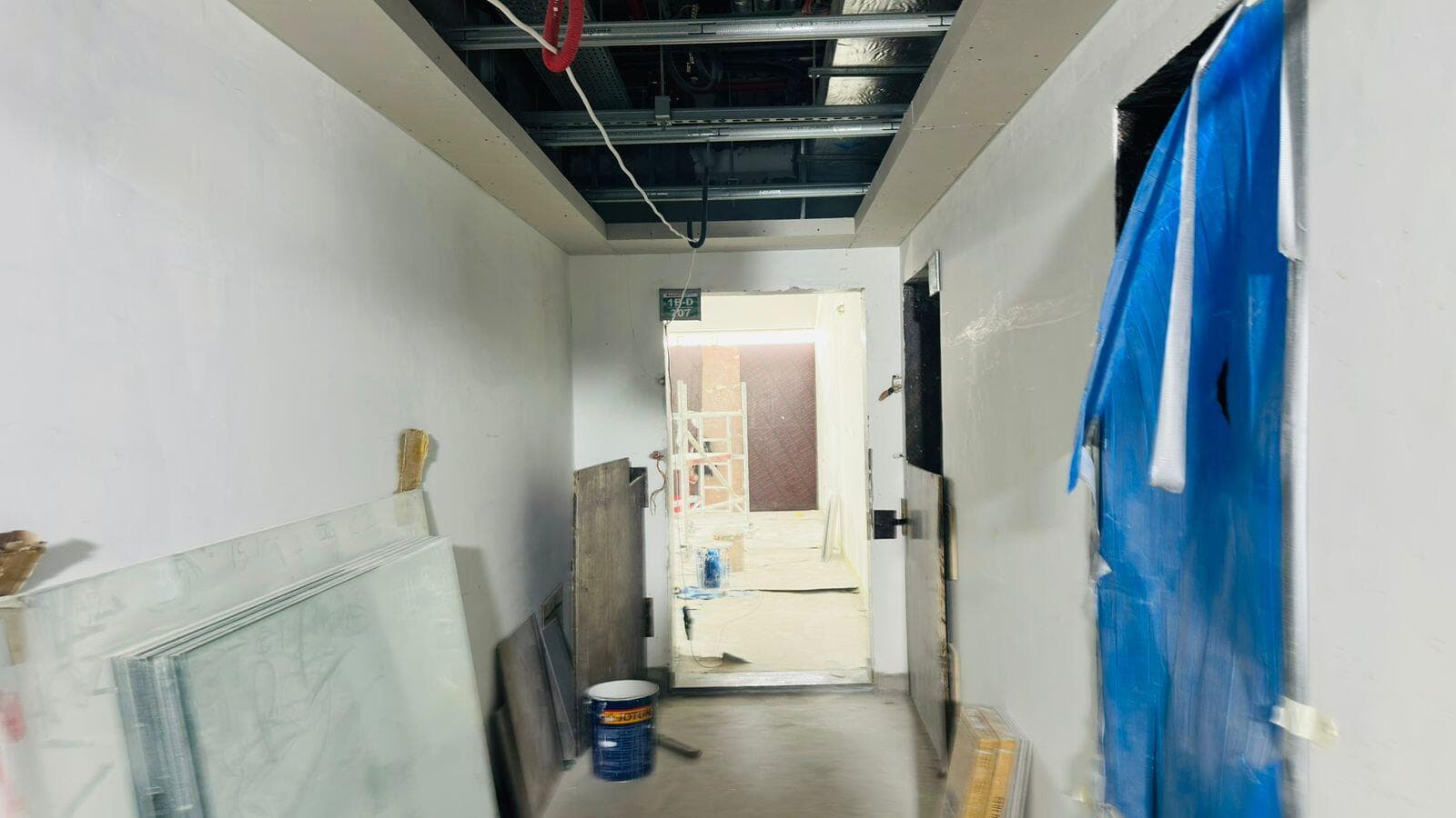 UH - Construction