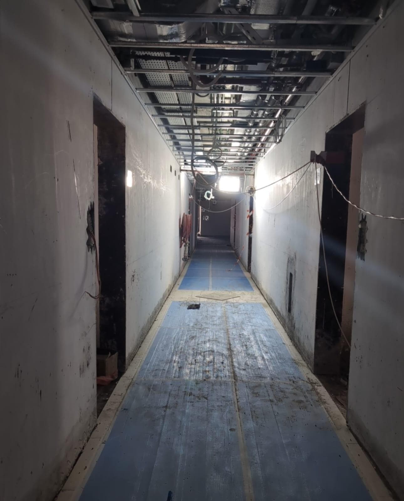 Club Place - Construction