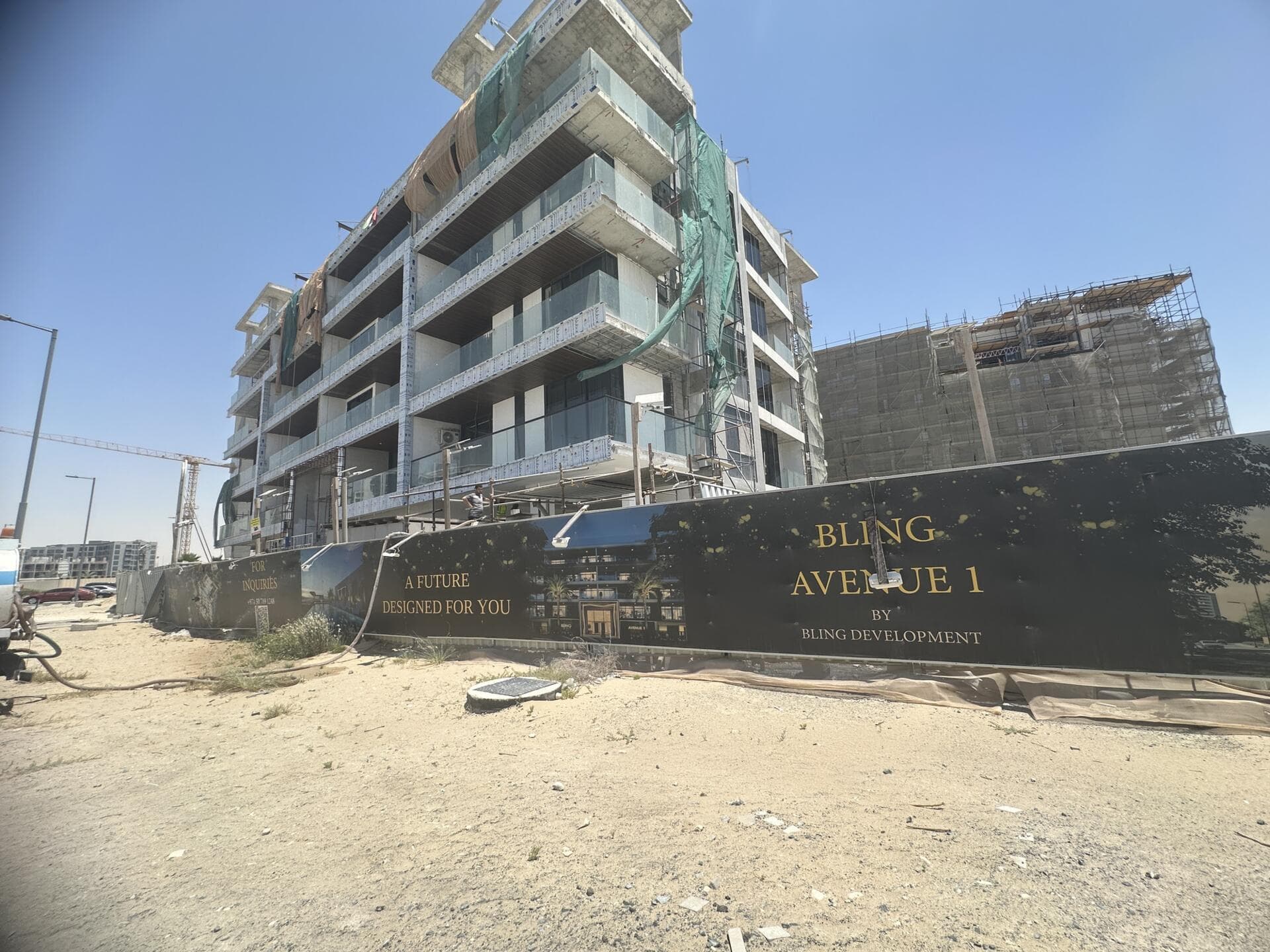 Bling Avenue 1 - Construction