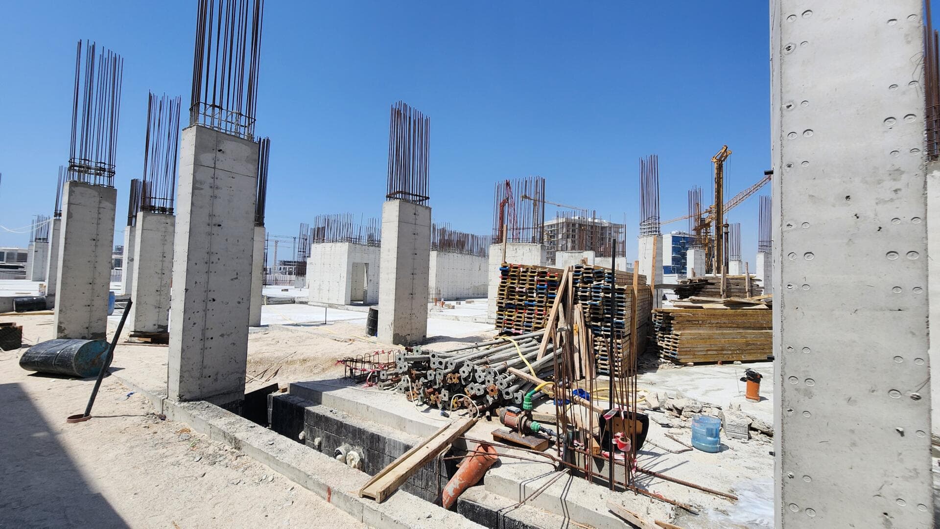Sea View Residence - Construction