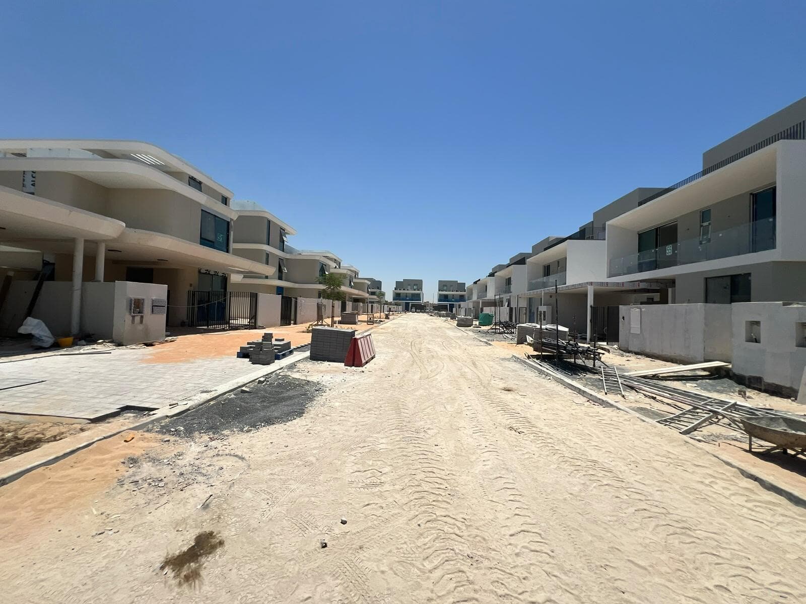 Park Gate - Construction