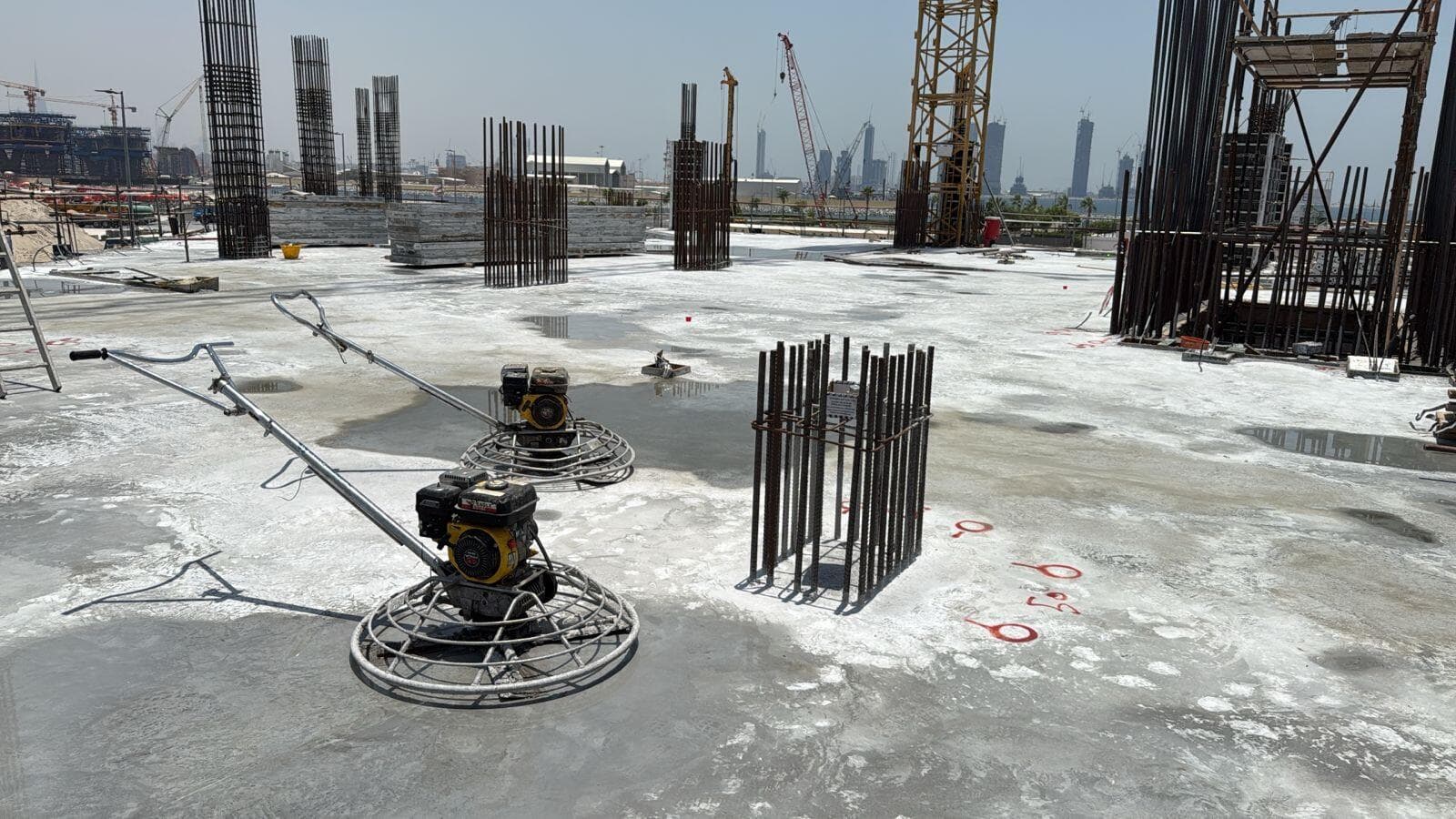 Royal Yacht Club Residence - Construction