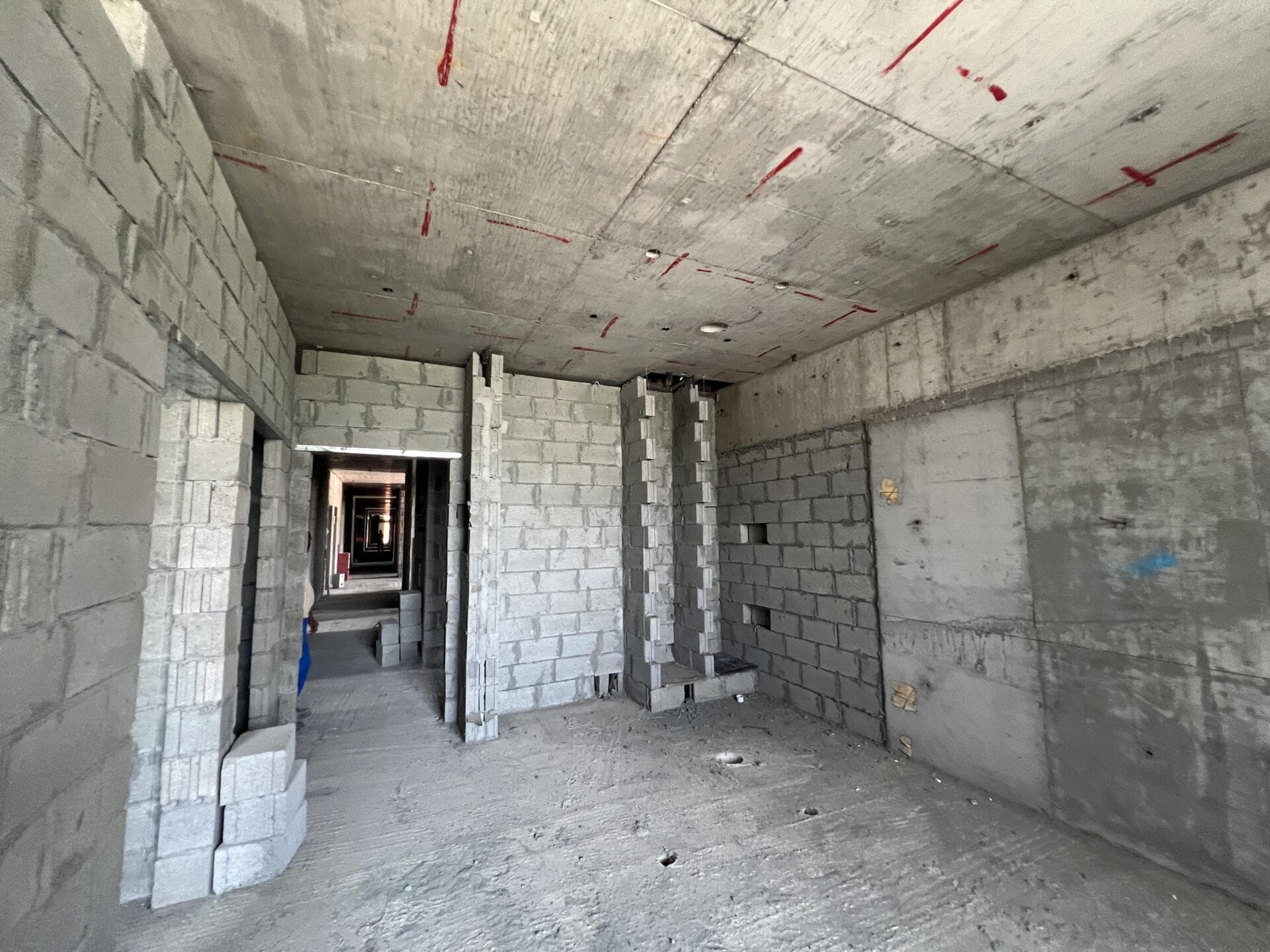 The Corner - Construction