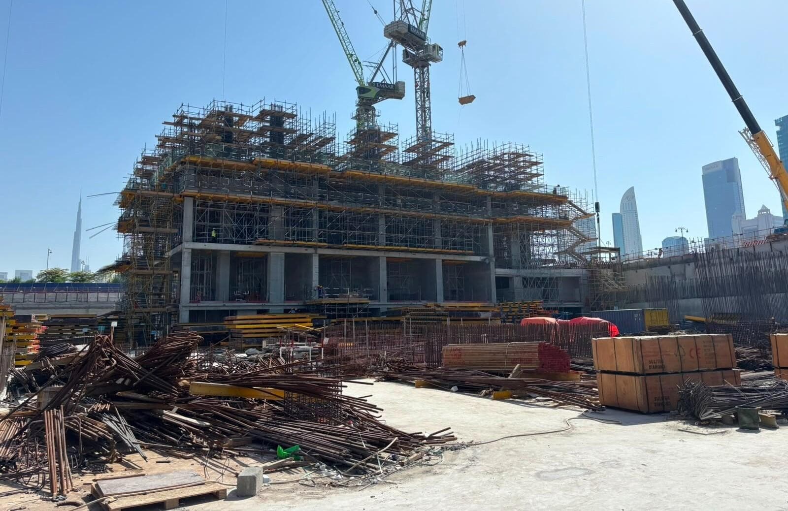 Address Residences Zabeel - Строительство