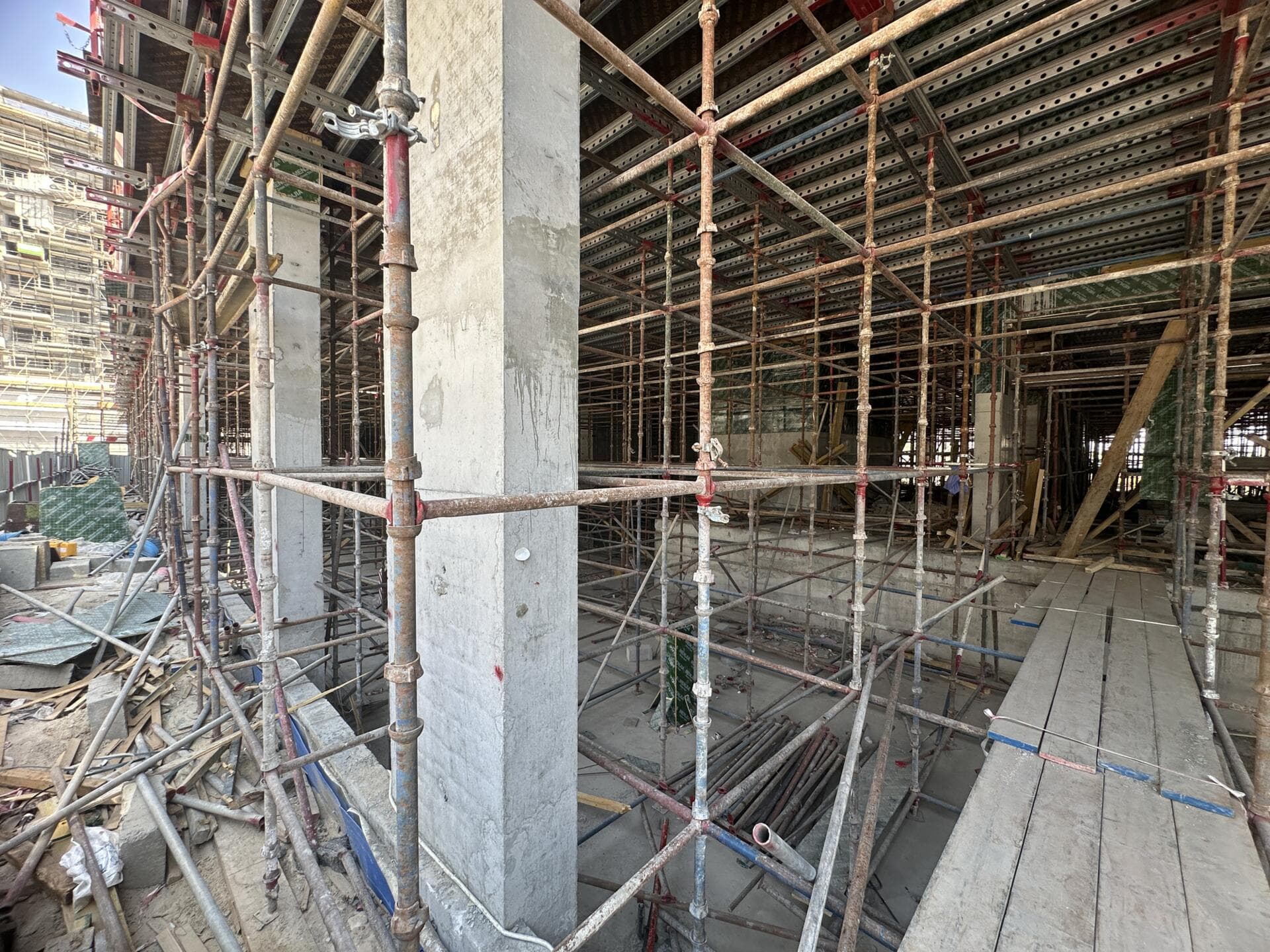Samana California - Construction