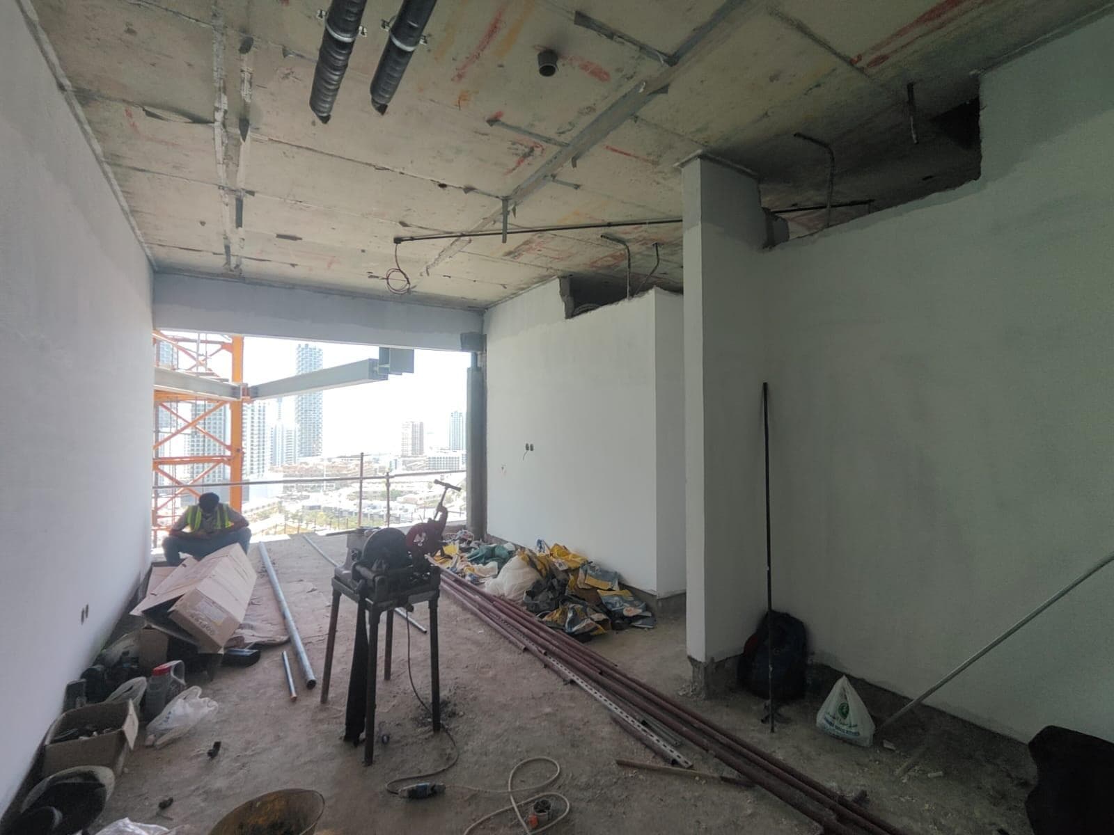 Vue By Crystal Bay - Construction