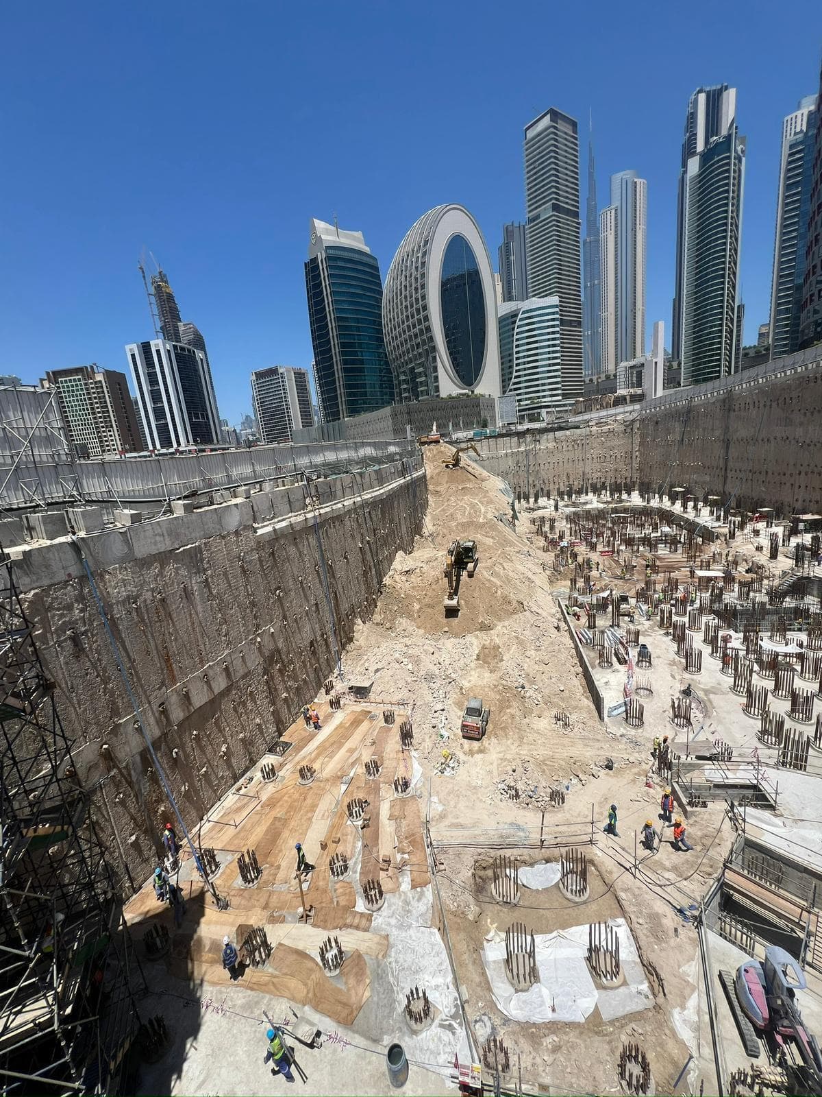Enara - Construction
