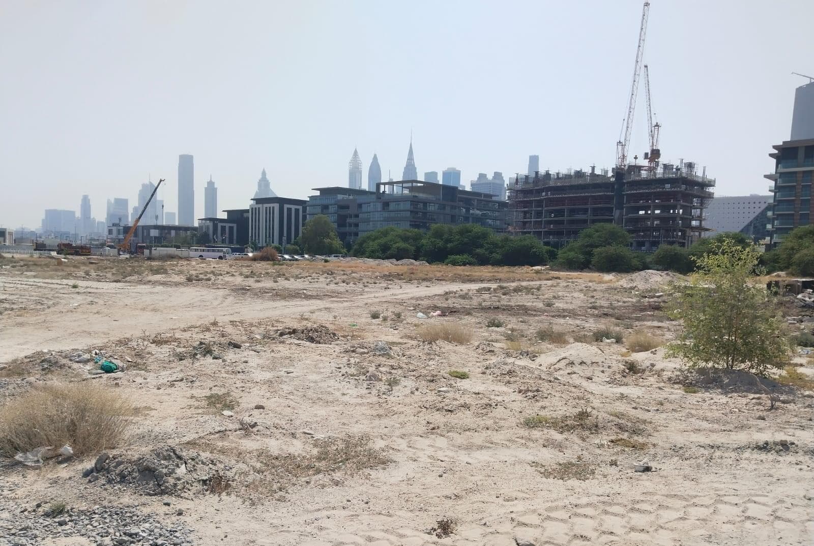 City Walk Crestlane 4 - Construction