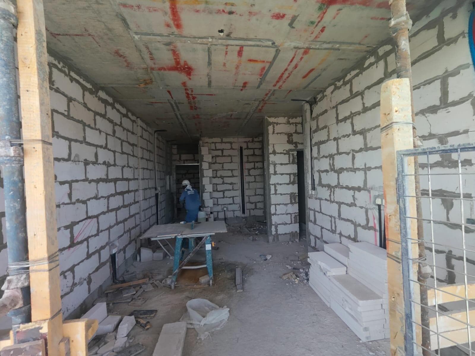 Vue By Crystal Bay - Construction